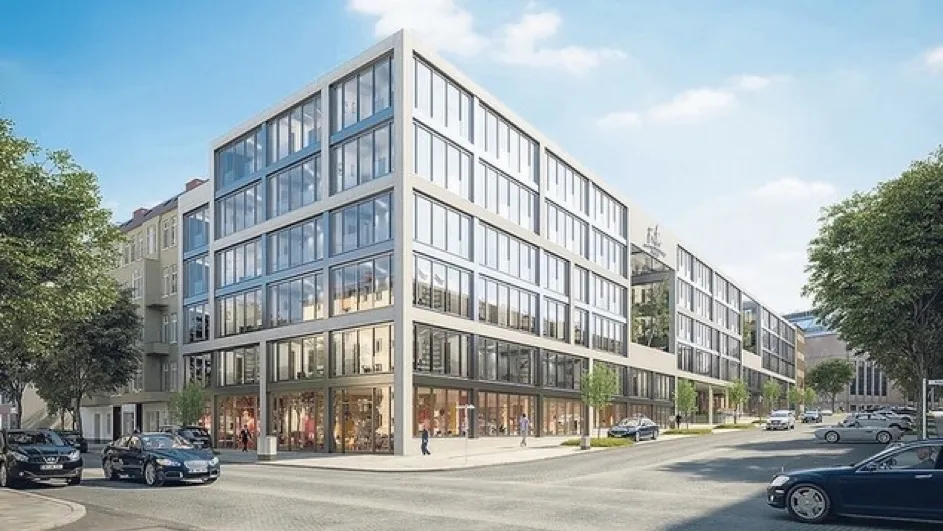 Architekturansicht des AI Campus Berlin: ein sechsgeschossiger Neubau mit grauer Fassade und großen Fensterbändern an einer Straßenecke, davor parkende Autos, Bäume und Passanten vor den Erdgeschoss-Schaufenstern.